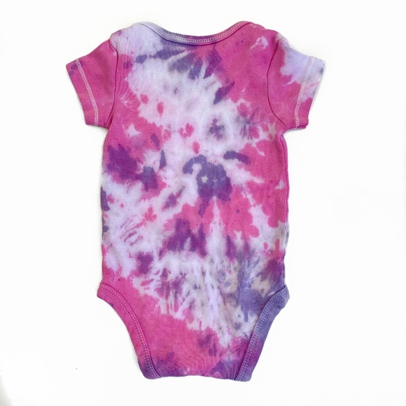 CARTER’S | Pink/Purple Tie Dye Bodysuit - Picture 2 of 4